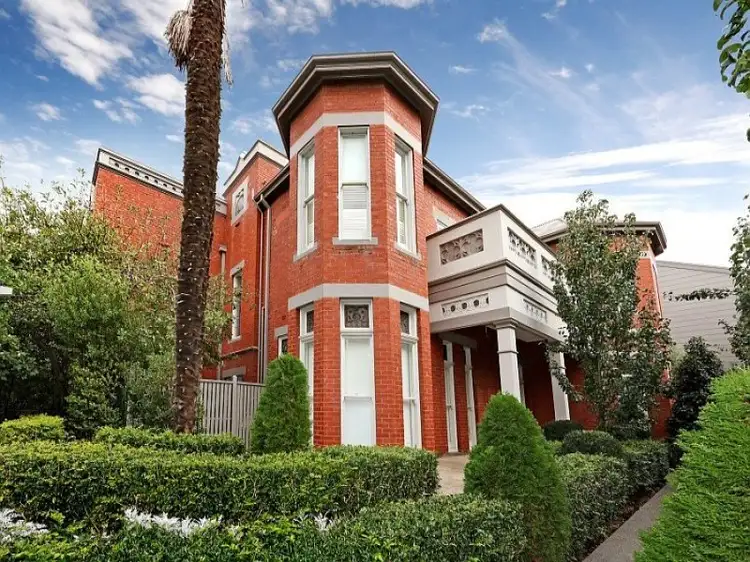 2/5 Lewisham Road, Prahran VIC 3181