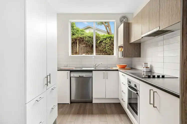Sixth view of Homely apartment listing, 6C/587 Toorak Road, Toorak VIC 3142