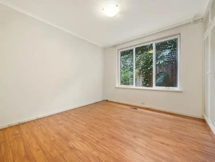 Fourth view of Homely apartment listing, 2/5 Denbigh Road, Armadale VIC 3143
