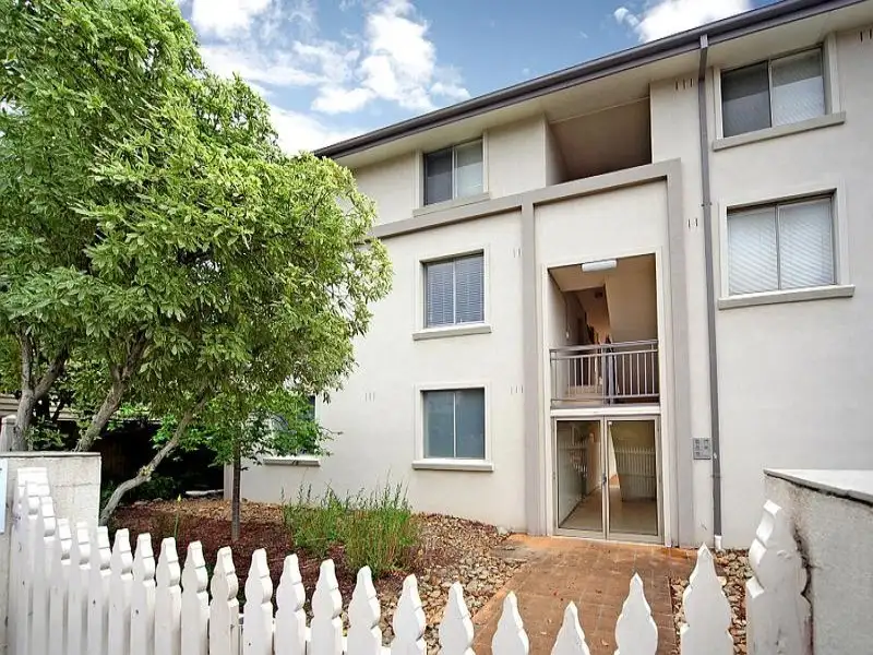 Main view of Homely apartment listing, 1/25 Gladstone Avenue, Armadale VIC 3143