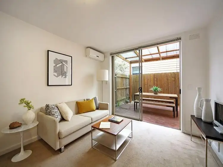 Third view of Homely apartment listing, 1/25 Gladstone Avenue, Armadale VIC 3143
