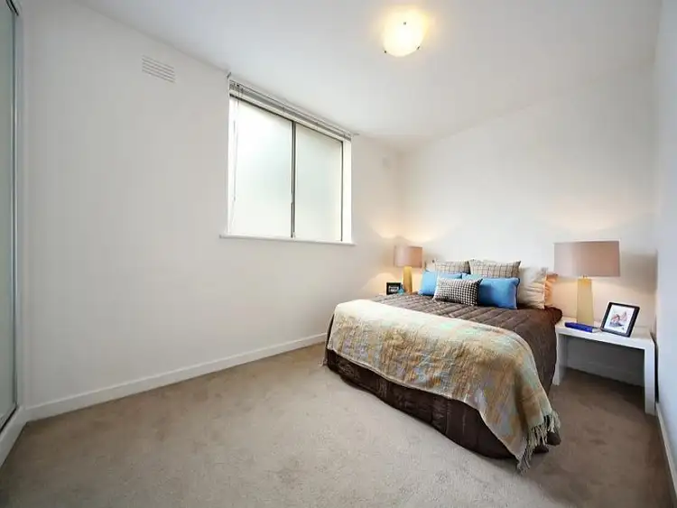 Sixth view of Homely apartment listing, 1/25 Gladstone Avenue, Armadale VIC 3143