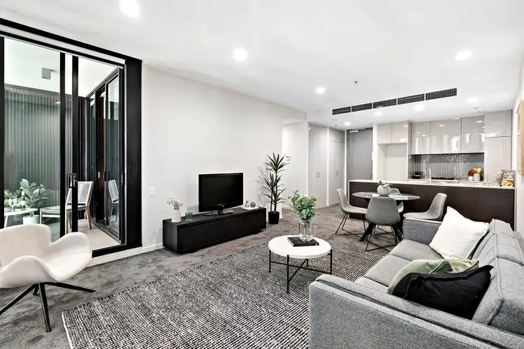 504/70 Queens Road, Melbourne VIC 3004