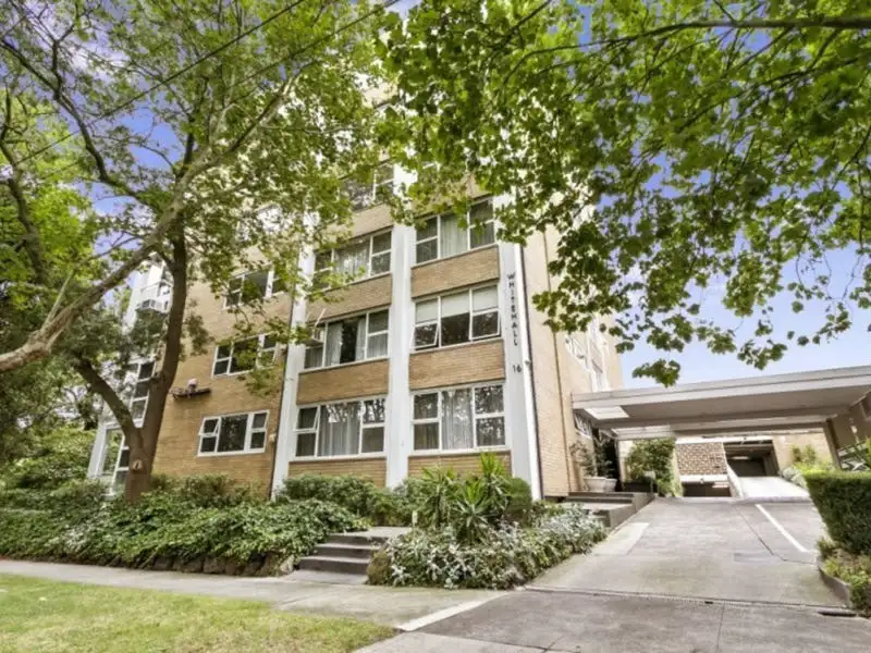 Main view of Homely apartment listing, 11/16 Woorigoleen Road, Toorak VIC 3142