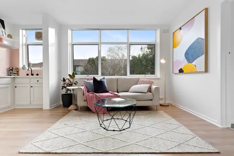 10/299 Dandenong Road, Prahran VIC 3181