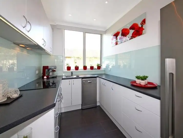 Fourth view of Homely apartment listing, 15/8-10 Chomley Street, Prahran VIC 3181