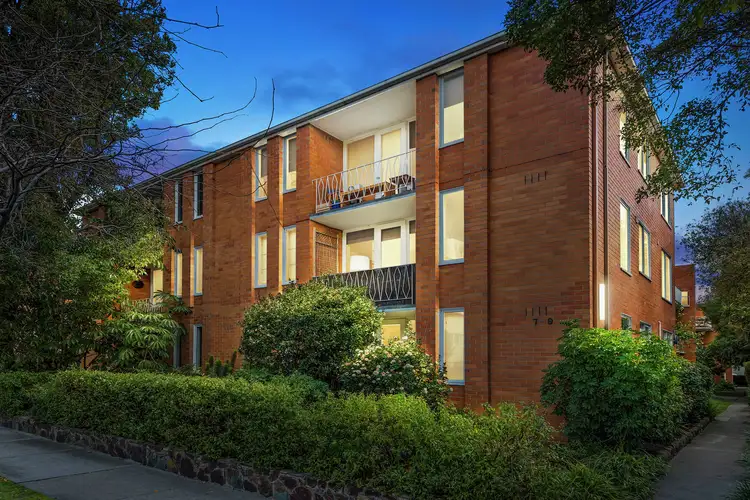 10/7-9 Irving Avenue, Prahran VIC 3181