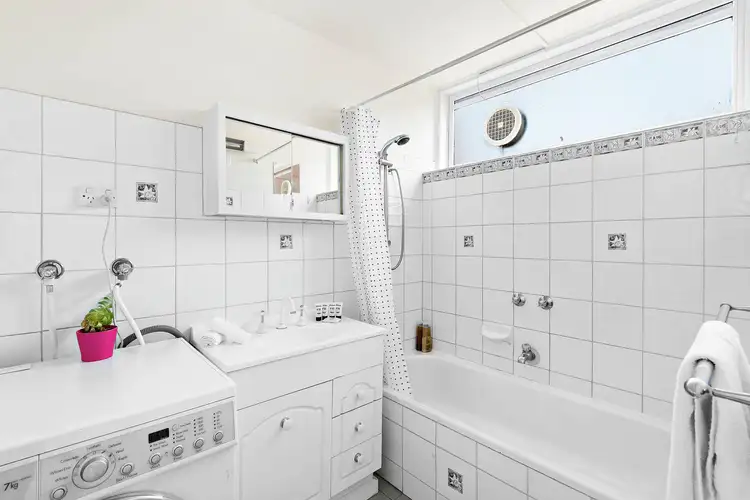 Fifth view of Homely apartment listing, 10/7-9 Irving Avenue, Prahran VIC 3181