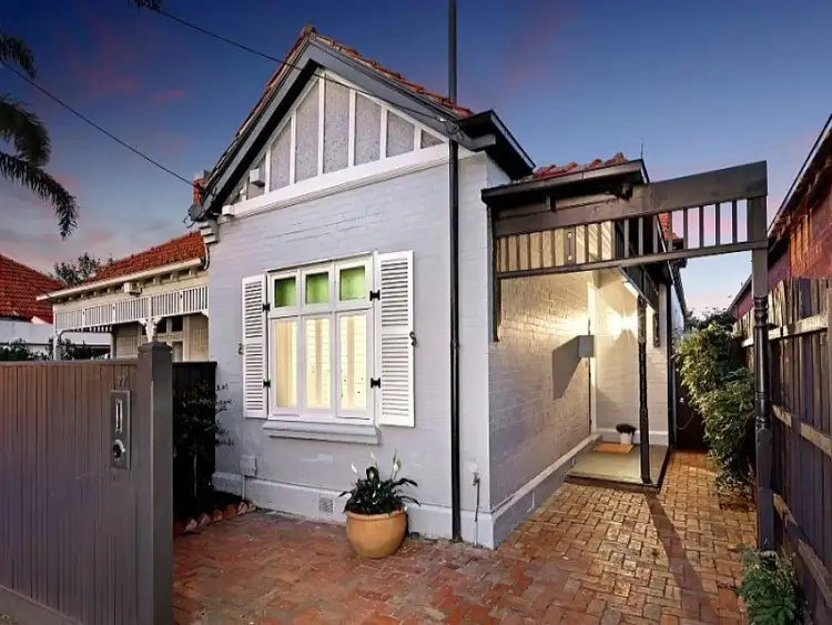 77 Chomley Street, Prahran VIC 3181