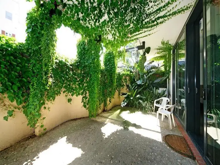 Main view of Homely apartment listing, 2/539 St Kilda Road, Melbourne VIC 3000