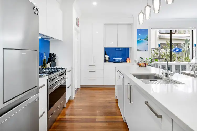 Sixth view of Homely house listing, 24 Chip In Place, Helensvale QLD 4212
