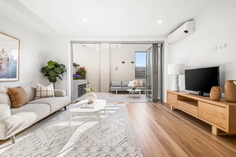 2/26 Lords Road, Leichhardt NSW 2040