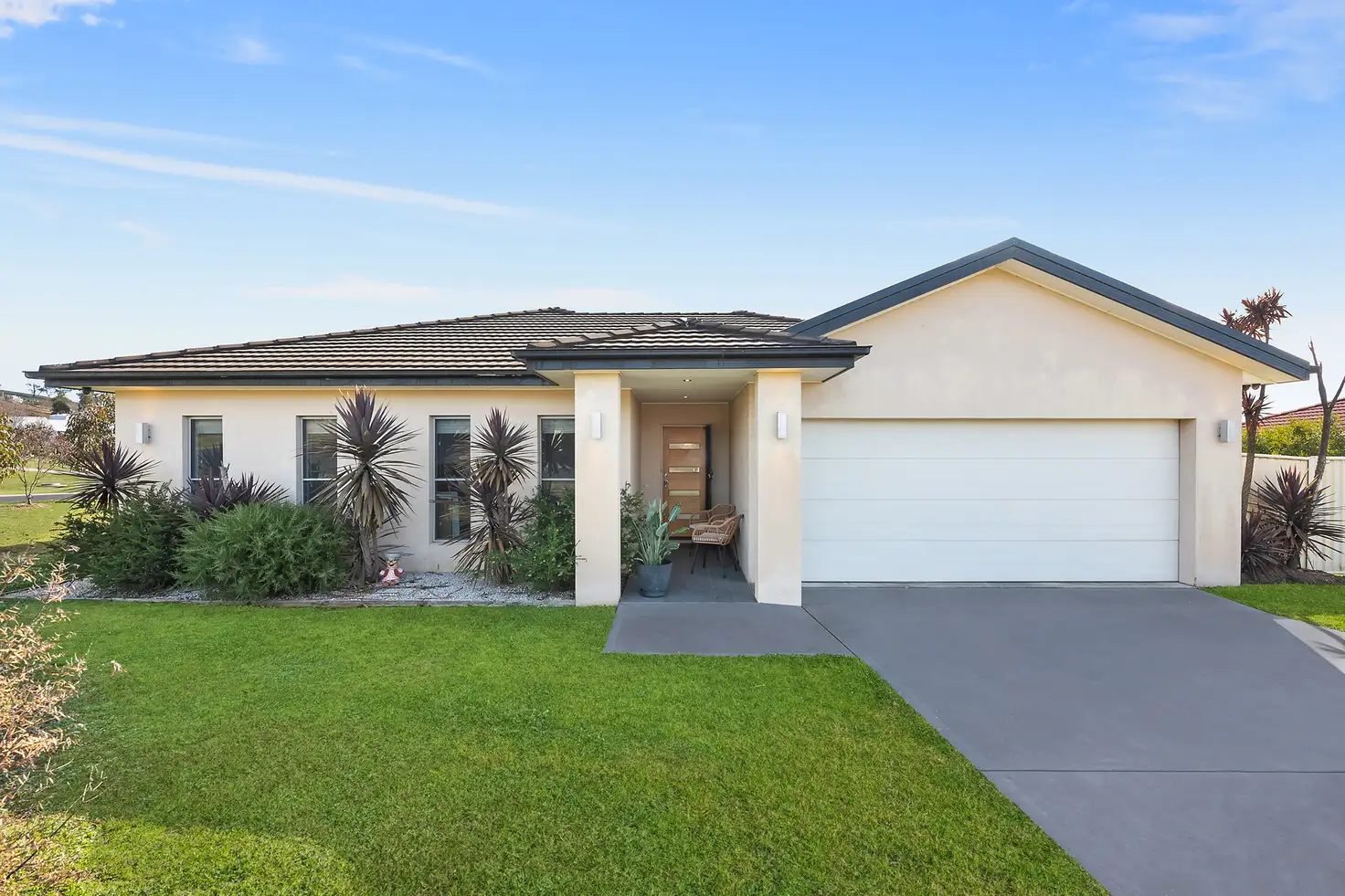 Main view of Homely house listing, 2 White Circle, Mudgee NSW 2850