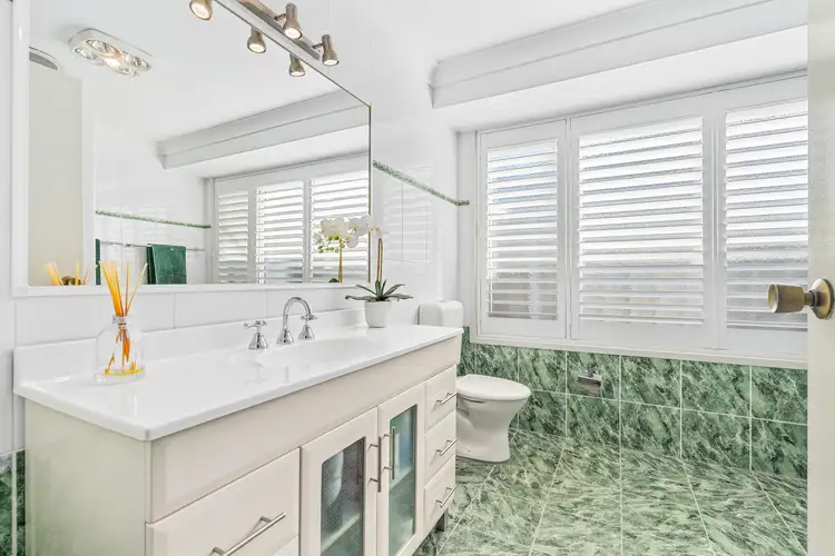 Sixth view of Homely house listing, 2 Cusak Close, Edensor Park NSW 2176