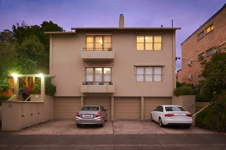 Main view of Homely apartment listing, 2/20 Tintern Avenue, Toorak VIC 3142