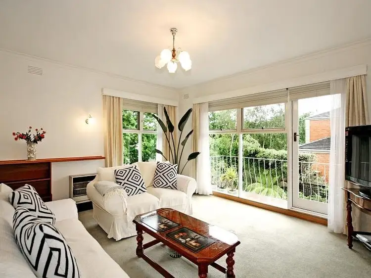 Second view of Homely apartment listing, 3/18a Mercer Road, Armadale VIC 3143