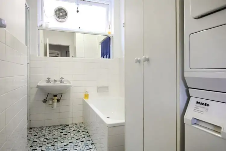 Sixth view of Homely apartment listing, 17/20 Wynnstay Road, Prahran VIC 3181