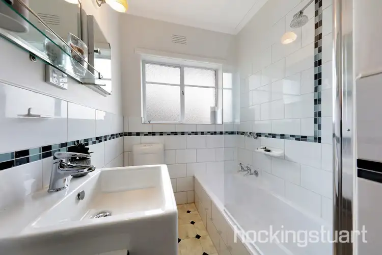 Sixth view of Homely apartment listing, 4/530 Toorak Road, Toorak VIC 3142