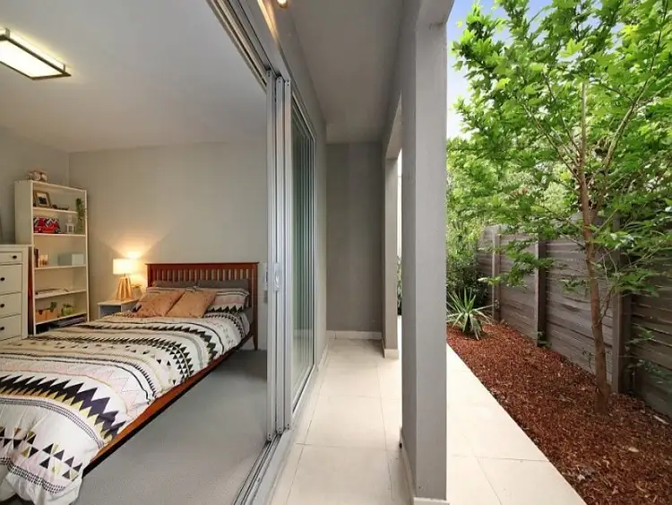Sixth view of Homely apartment listing, 2/16-18 Dene Avenue, Malvern East VIC 3145