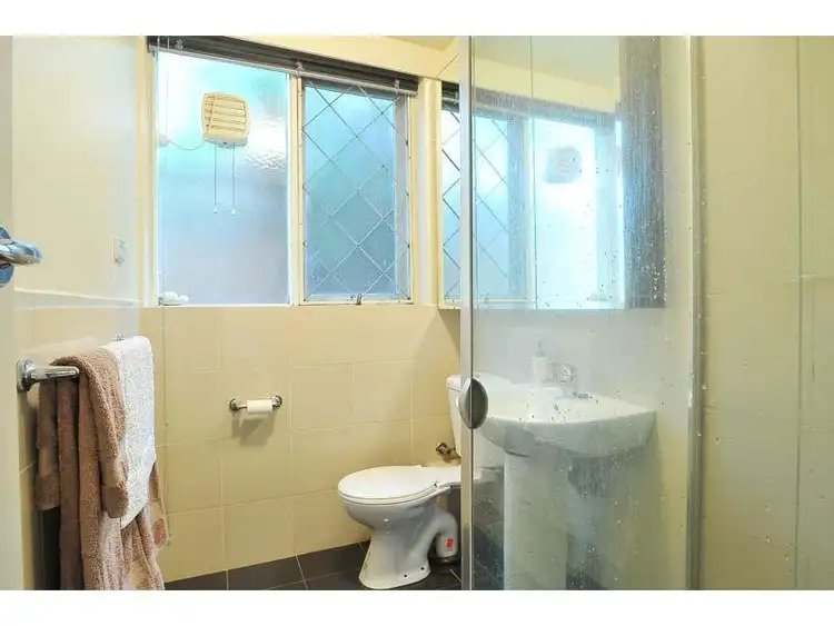 Fifth view of Homely apartment listing, 5/74 Denbigh Road, Armadale VIC 3143