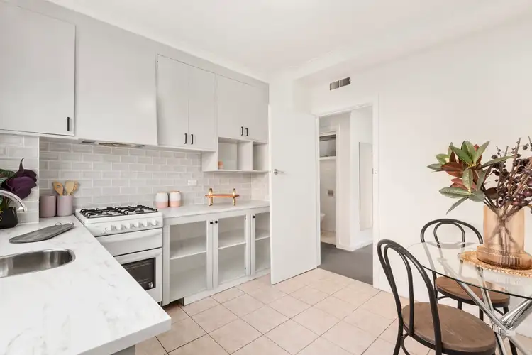 Fifth view of Homely apartment listing, 5/1A Irving Avenue, Prahran VIC 3181