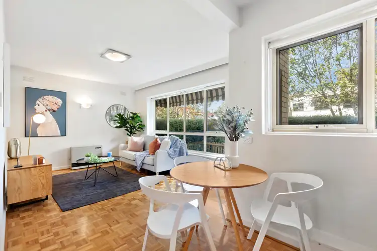 3/10 Mitford Street, St Kilda VIC 3182