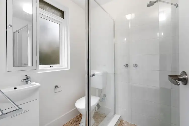 Fifth view of Homely apartment listing, 15/231 Dandenong Road, Windsor VIC 3181