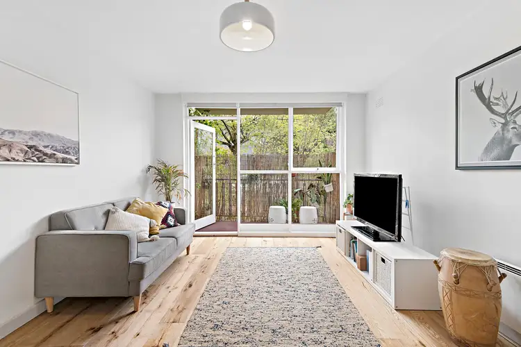 2/26 Wynnstay Road, Prahran VIC 3181