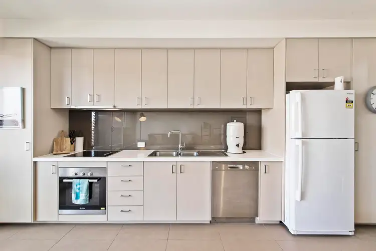 Fifth view of Homely apartment listing, 202/1387 Malvern Road, Malvern VIC 3144