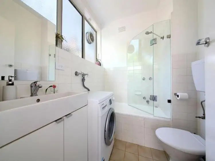 Fifth view of Homely apartment listing, 1/47 Kooyong Road, Armadale VIC 3143