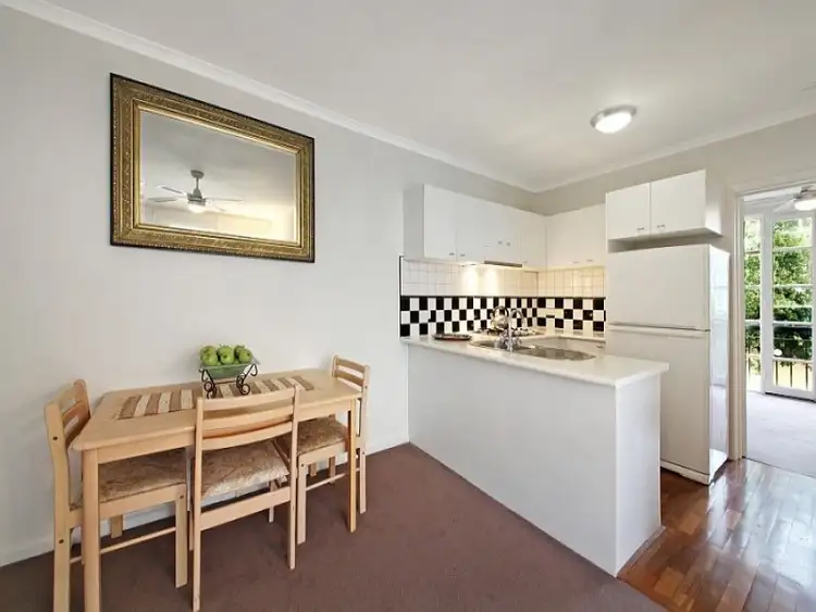 Fourth view of Homely apartment listing, 2/2 Armadale Street, Armadale VIC 3143