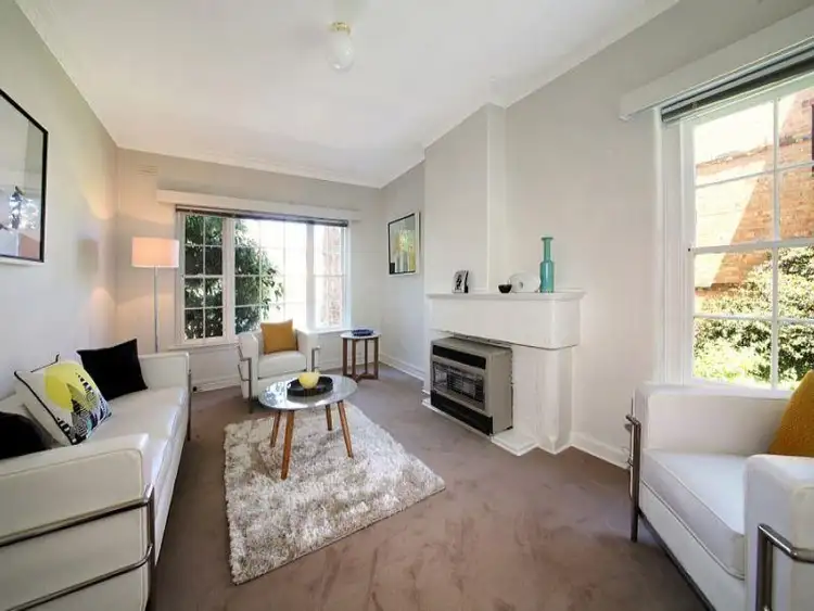 2/39 Eildon Road, St Kilda VIC 3182