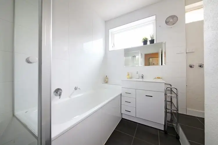 Sixth view of Homely apartment listing, 1/15 Kelvin Grove, Prahran VIC 3181