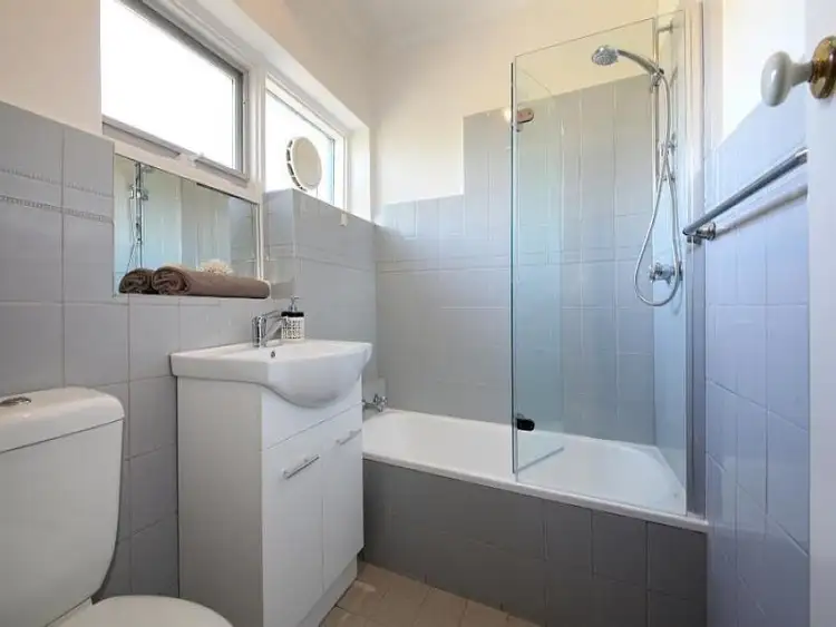 Fifth view of Homely apartment listing, 10/9 St James Road, Armadale VIC 3143