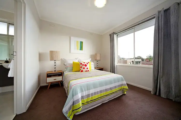 Fourth view of Homely apartment listing, 17/11 Llaneast Street, Armadale VIC 3143