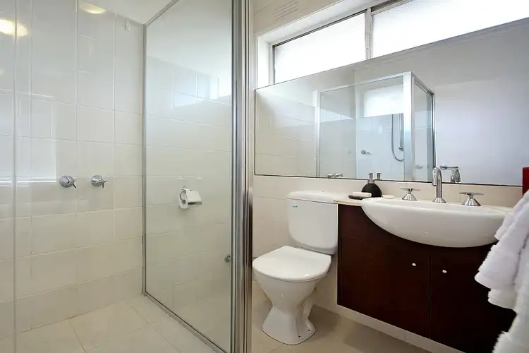 Fifth view of Homely apartment listing, 17/11 Llaneast Street, Armadale VIC 3143