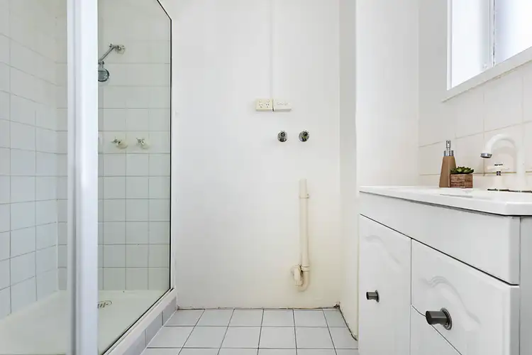 Sixth view of Homely unit listing, 9/14 Denbigh Road, Armadale VIC 3143