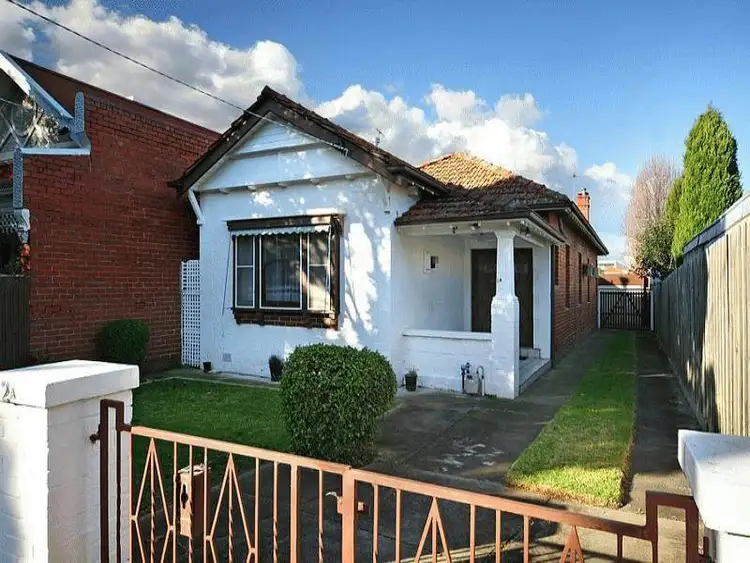 2A Ashleigh Road, Armadale VIC 3143