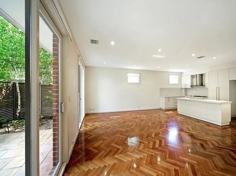 1/31 Kooyong Road, Armadale VIC 3143