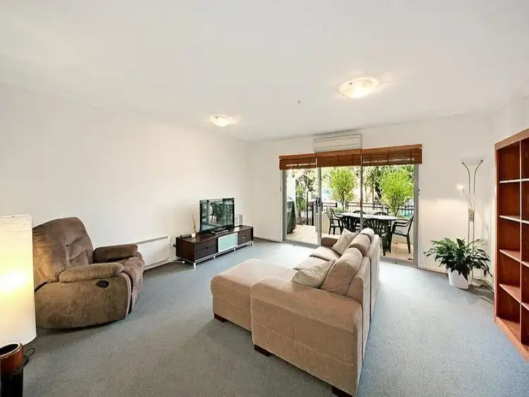 Fourth view of Homely apartment listing, 2/24 Valentine Grove, Armadale VIC 3143