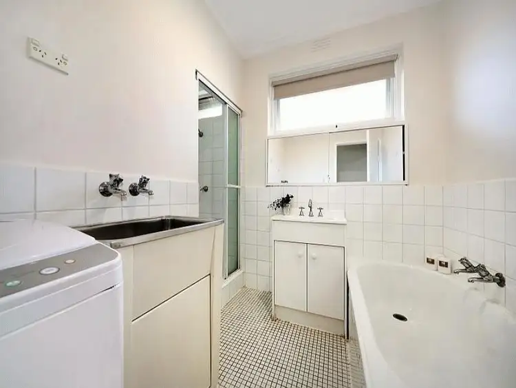Sixth view of Homely apartment listing, 11/50 Sutherland Road, Armadale VIC 3143