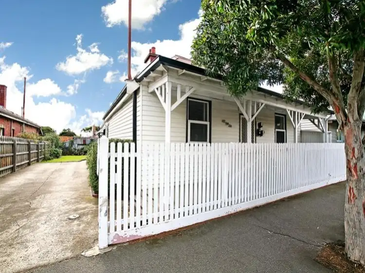 39 Peel Street, Windsor VIC 3181