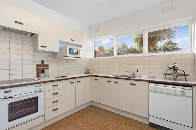 Sixth view of Homely unit listing, 2/630 Toorak Road, Toorak VIC 3142