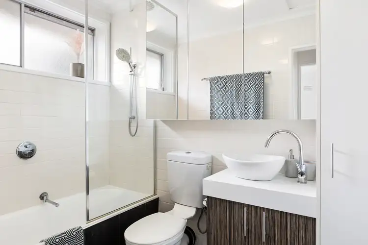 Sixth view of Homely apartment listing, 8/26 Gladstone Avenue, Armadale VIC 3143