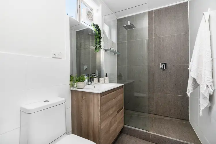 Sixth view of Homely apartment listing, 8/18 Normanby Street, Prahran VIC 3181