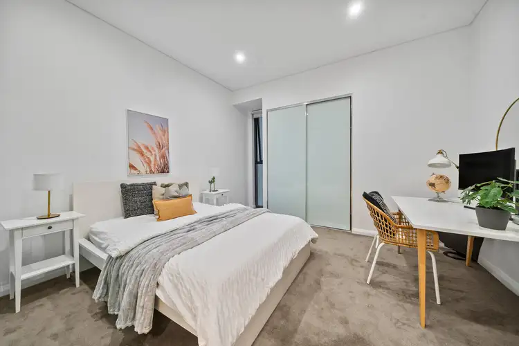 Third view of Homely apartment listing, 1806/7-9 Gibbons Street, Redfern NSW 2016