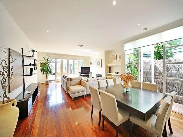 19 Barkly Avenue, Armadale VIC 3143