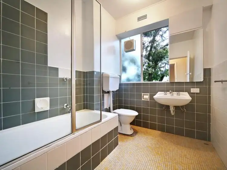 Fifth view of Homely unit listing, 5/28 Elgin Avenue, Armadale VIC 3143