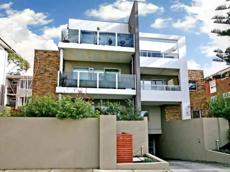 Main view of Homely unit listing, 12/25 Kooyong Road, Armadale VIC 3143