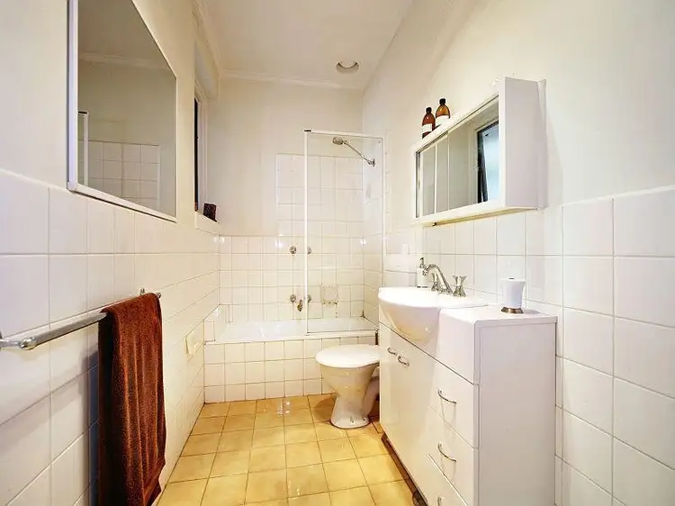 Fourth view of Homely unit listing, 11/6-8 Avondale Road, Armadale VIC 3143